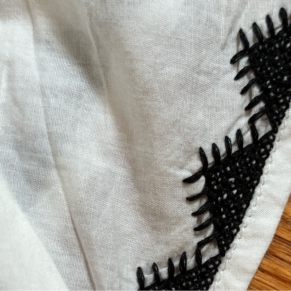 Madewell Embroidered Flutter-Sleeve Top - Picture 5 of 9